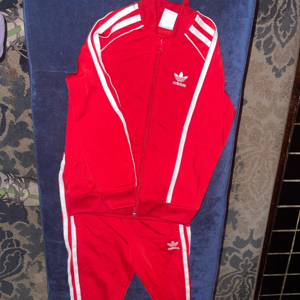 Boys Adidas Jogging Suit